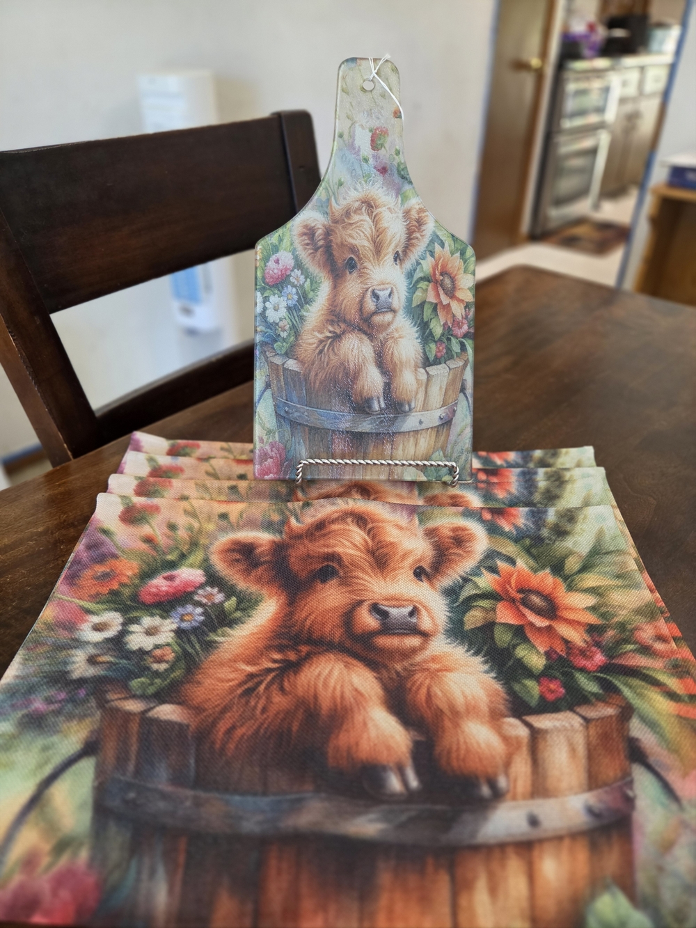 Adorable Highland Calf Tempered Glass Cutting Board And 4pc Placemat Bundle